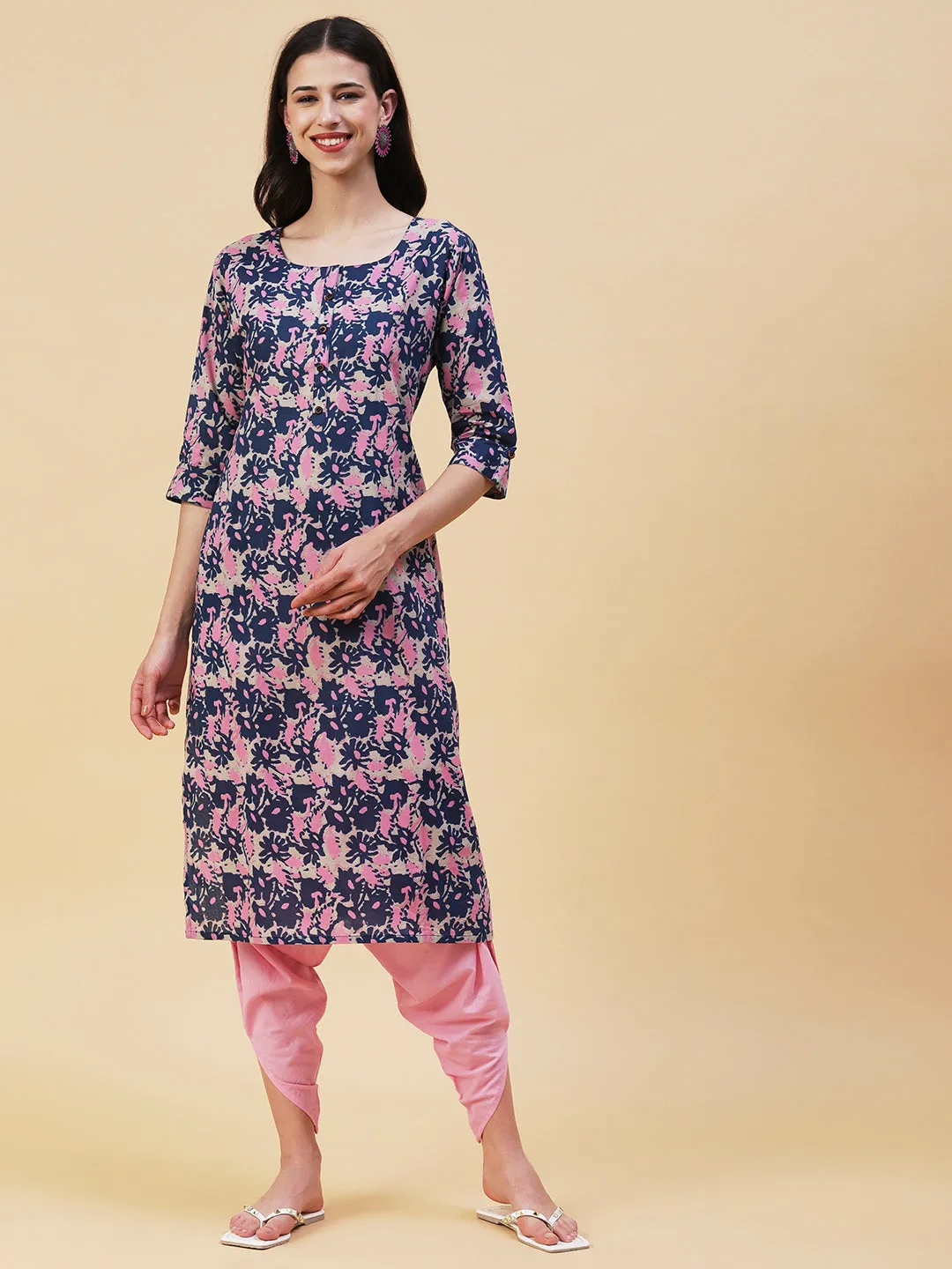 Abstract Printed Buttoned Kurta - Blue