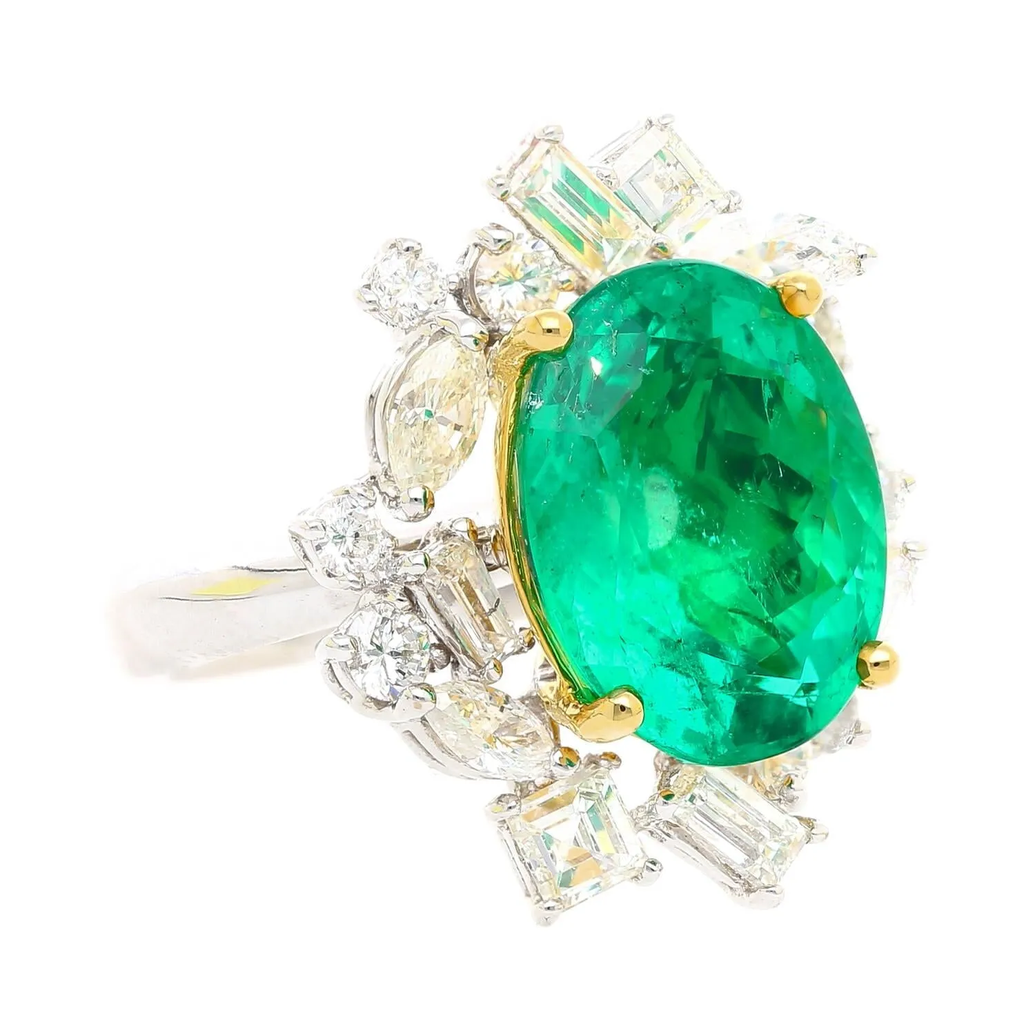 AGL Certified 6.79 Carat Minor Oil Colombian Emerald and Diamond 18K Gold Ring