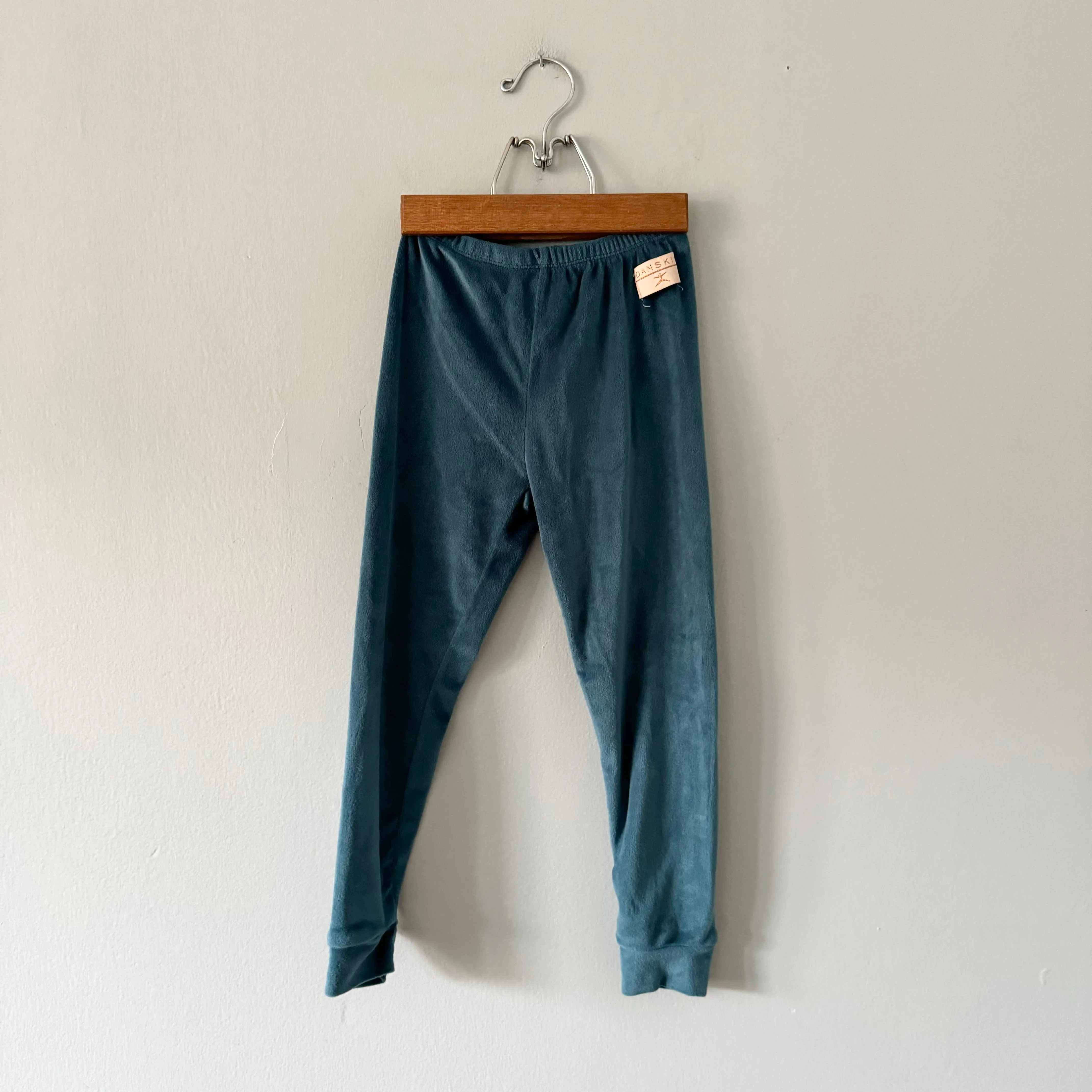 Danskin / Thin velour leggings / 6Y