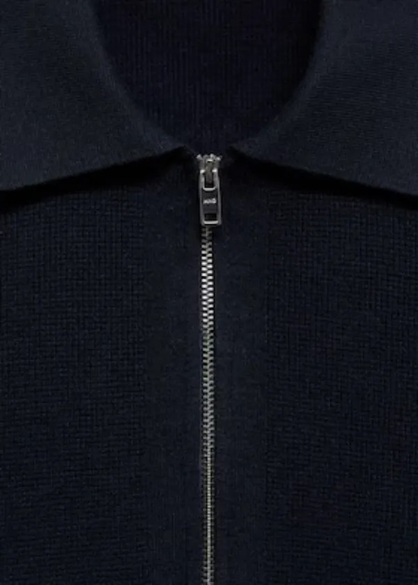 Knitted polo shirt with zip