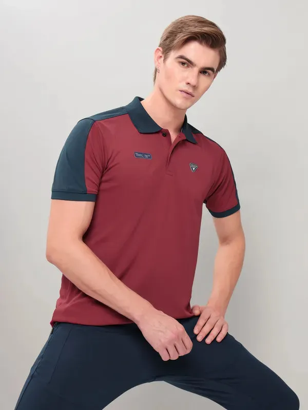 Men Colorblock Slim Fit Polo T-shirt with TECHNO COOL 